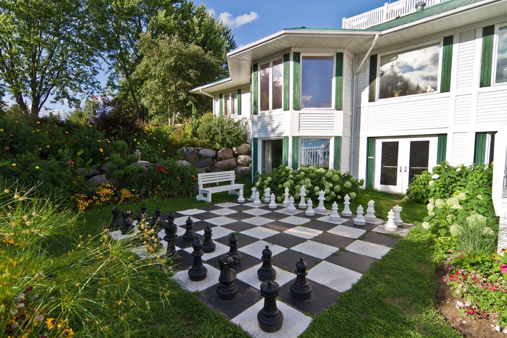 Elmhirst'S Resort Keene Buitenkant foto